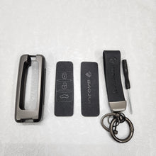 Load image into Gallery viewer, MG Hector v1.0 Metal Alloy Leather Keycase with Holder &amp; Rope Chain