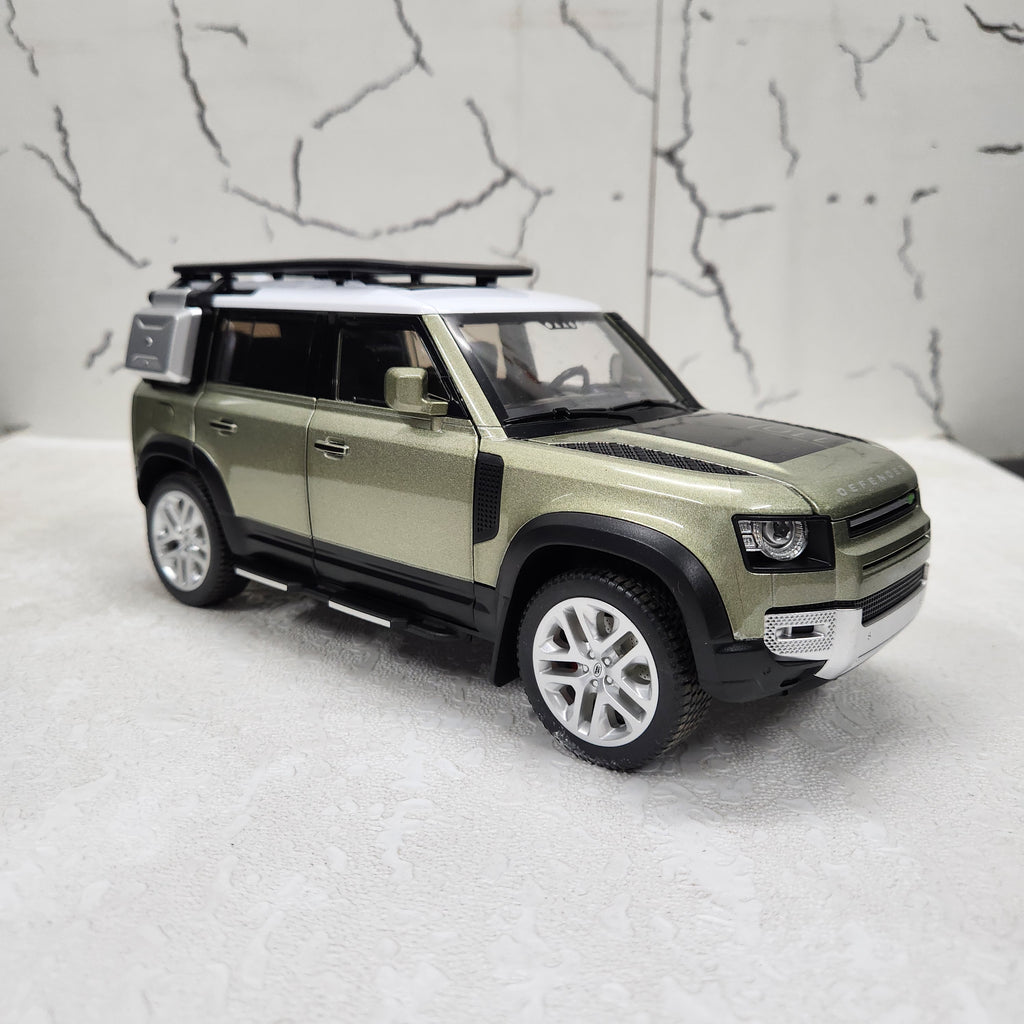 Defender 110 Green Metal Diecast Car 1:18 (28x11 cm)