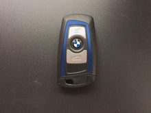 Load image into Gallery viewer, BMW Old Key Metal Alloy Leather Keycase with Holder &amp; Rope Chain