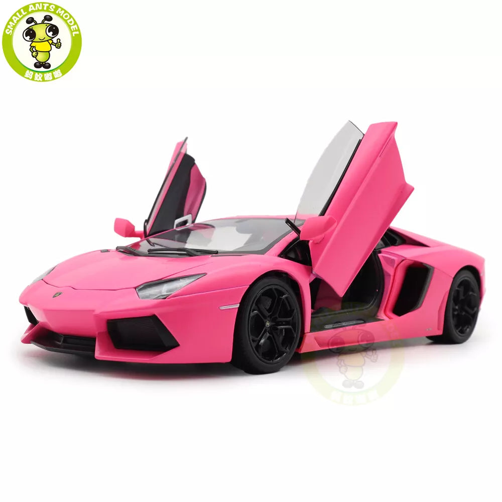 Lamborghini Aventador Coupe Licensed Welly 1:24 Diecast Scale Model