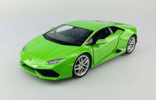 Load image into Gallery viewer, Lamborghini Huracan Coupe Licensed Welly 1:24 Diecast Scale Model