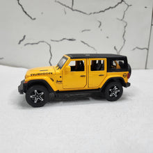 Load image into Gallery viewer, Jeep Rubicon Metal Diecast Car 1:32 (14x5 cm)