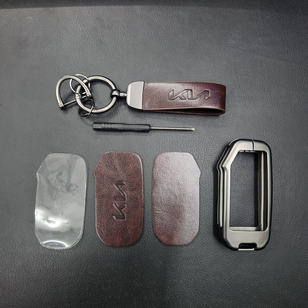 Kia Facelift (Keyless 4 Button Key) Luxury Metal Alloy Leather Keycase with Holder & Rope Chain