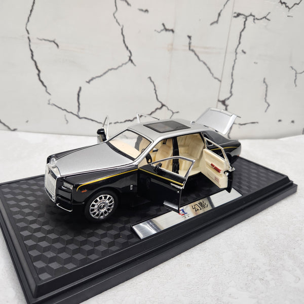 Rolls Royce Phantom Metal Diecast Car 1:24 (20x8 cm)