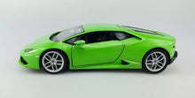 Load image into Gallery viewer, Lamborghini Huracan Coupe Licensed Welly 1:24 Diecast Scale Model