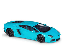 Load image into Gallery viewer, Lamborghini Aventador Coupe Licensed Welly 1:24 Diecast Scale Model