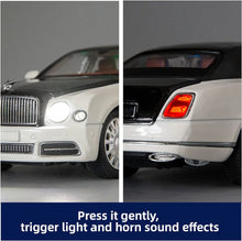 Load image into Gallery viewer, Bentley Mulsane White Metal Diecast Car 1:24 (20x8 cm)