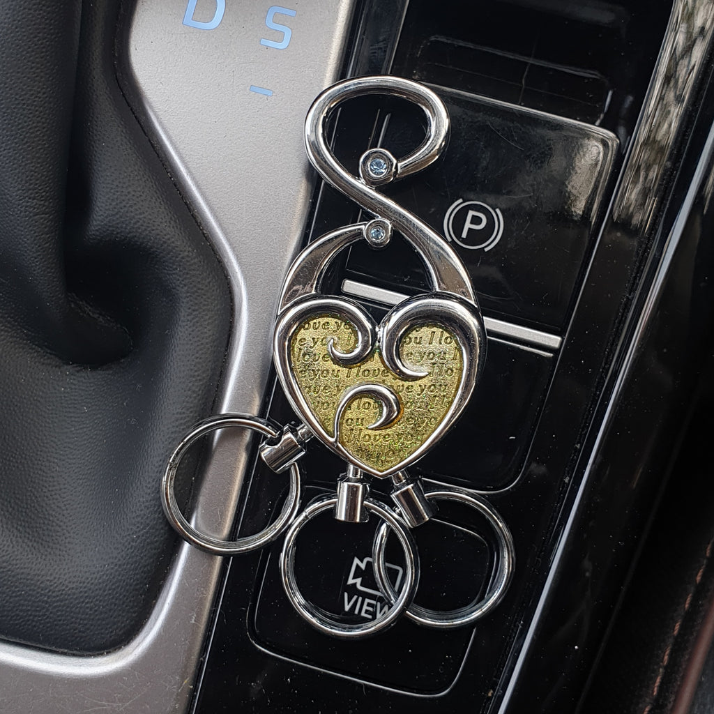 Luxury Metal Keychain Heart Shape